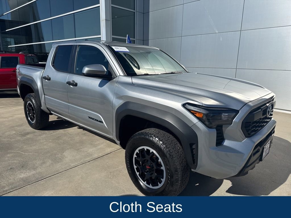 Used 2024 Toyota Tacoma TRD Off-Road image 6