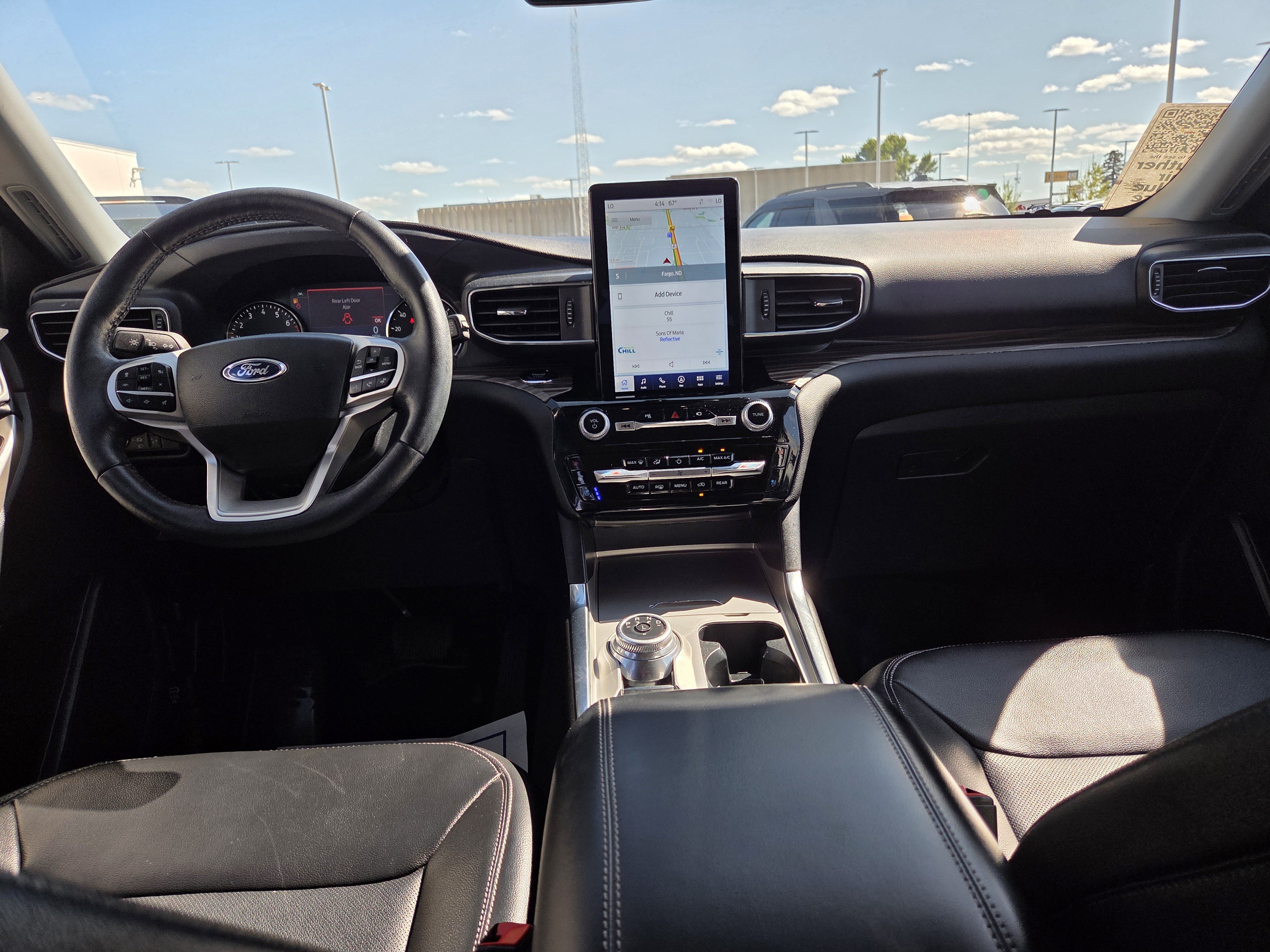 Certified 2023 Ford Explorer Limited w/ Limited Technology Package AWD/4WD image 10
