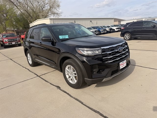 Certified 2025 Ford Explorer Active