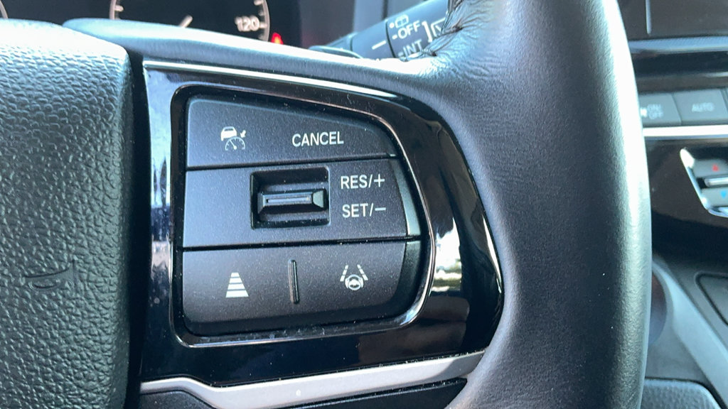 Used 2025 Honda Odyssey EX-L image 30