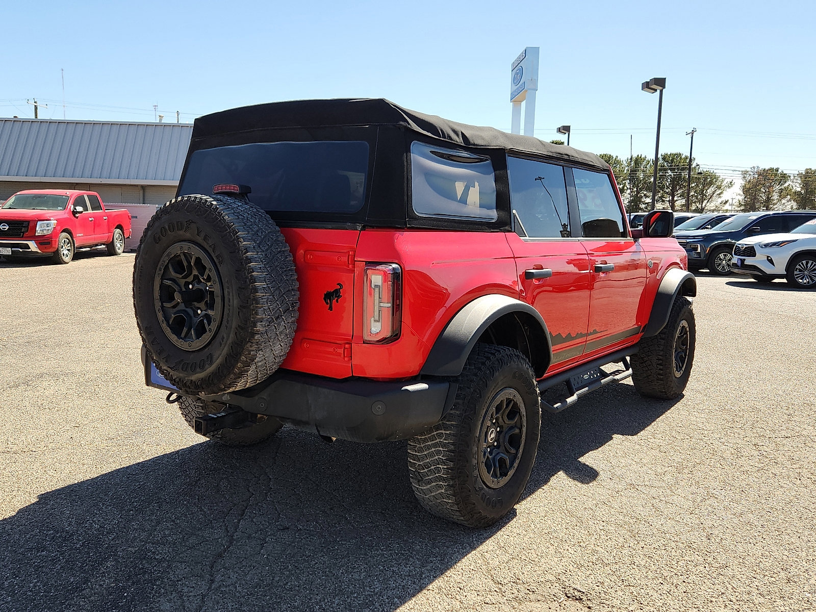 Certified 2022 Ford Bronco Wildtrak image 5