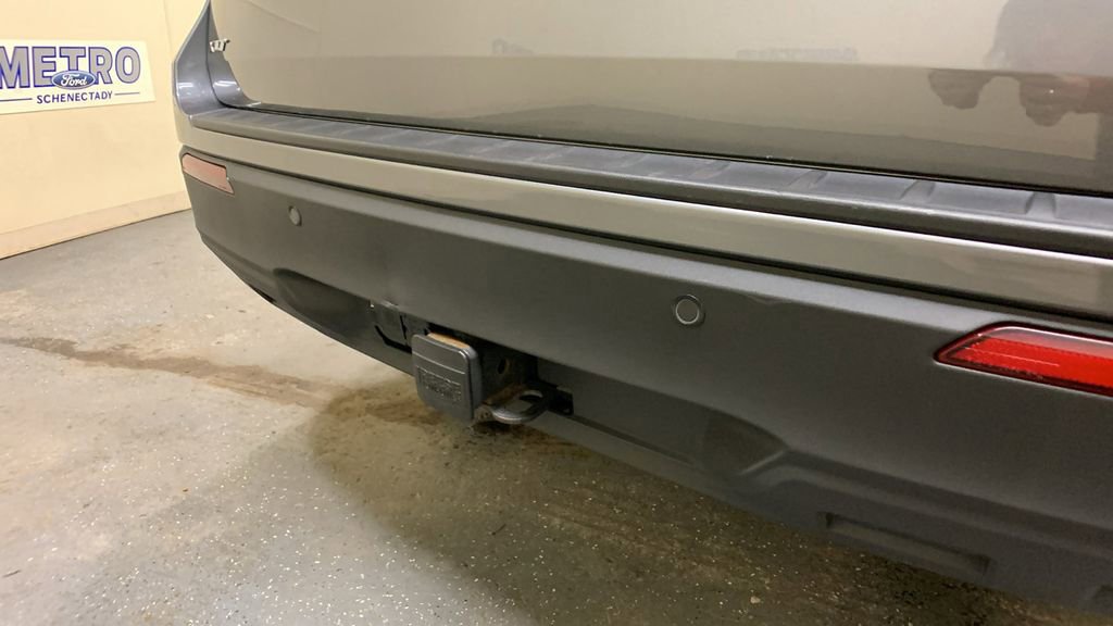 Certified 2023 Ford Explorer XLT w/ Class IV Trailer Tow Package image 21