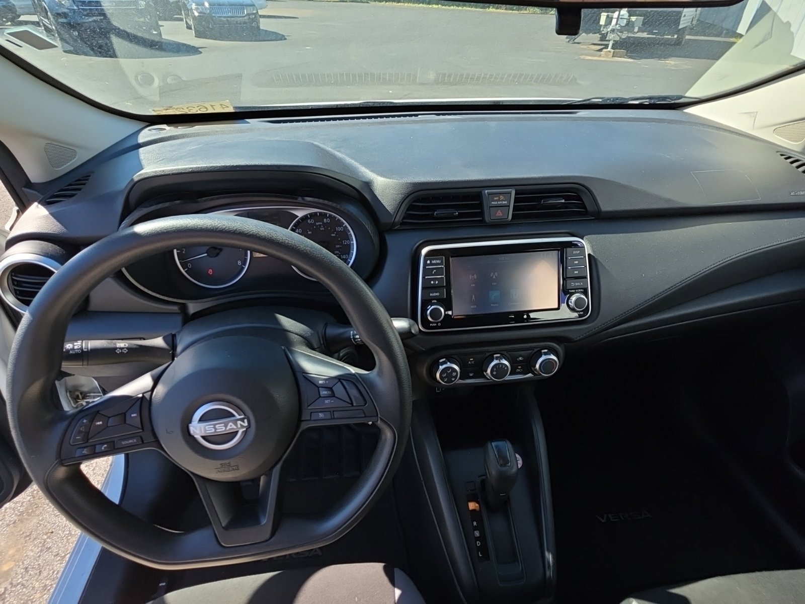 Used 2025 Nissan Versa S FWD image 14