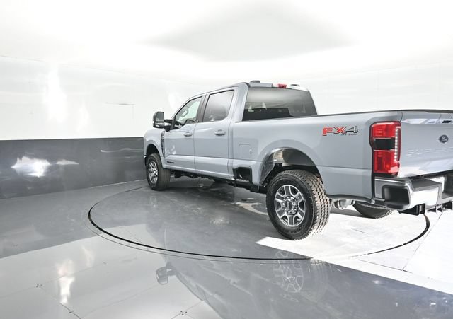 Certified 2026 Ford F250 Lariat w/ FX4 Off-Road Package AWD/4WD image 5
