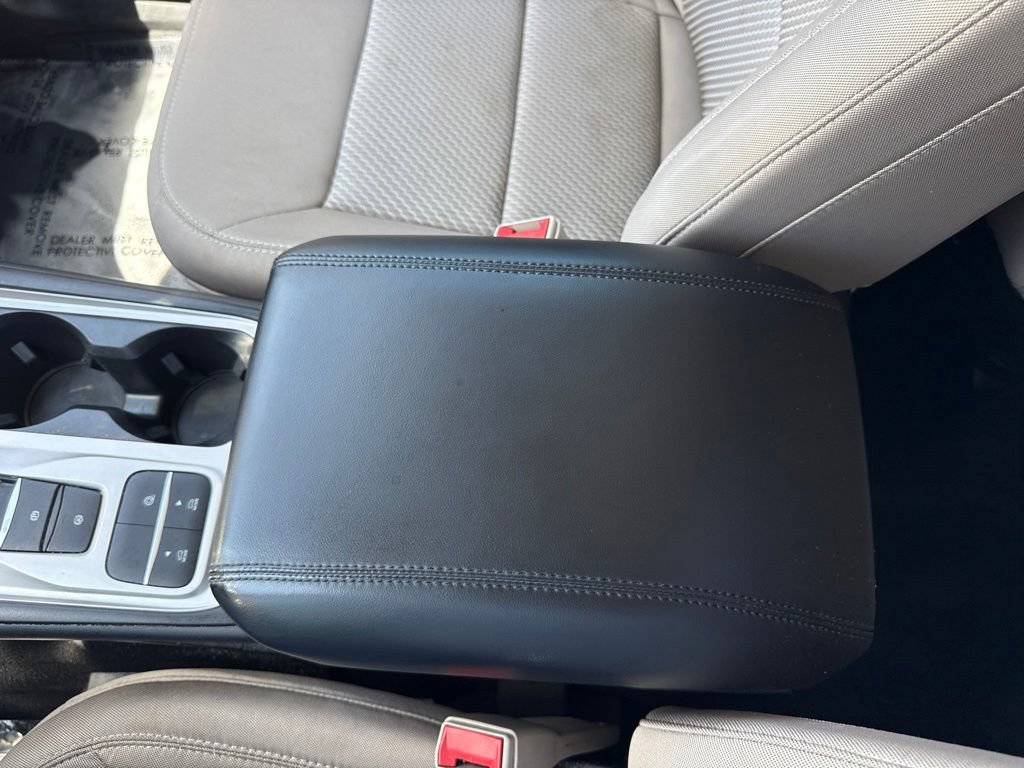 Certified 2022 Ford Explorer XLT RWD image 30