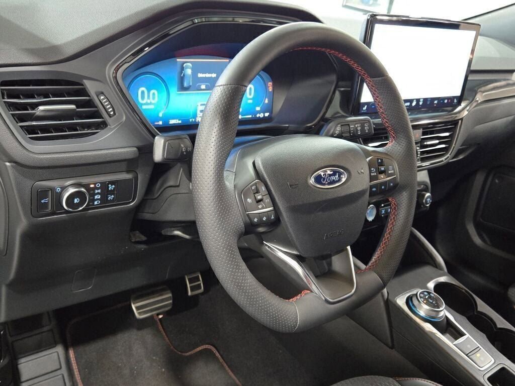 Certified 2023 Ford Escape ST-Line Elite AWD/4WD image 25
