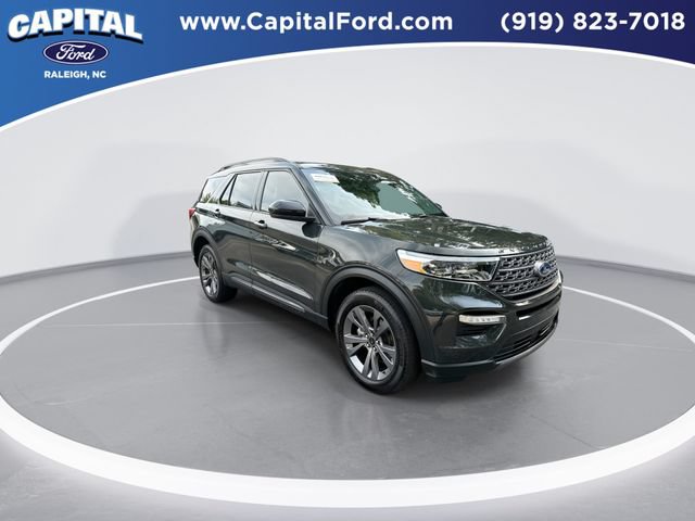 Certified 2023 Ford Explorer XLT w/ Equipment Group 202A AWD/4WD image 2