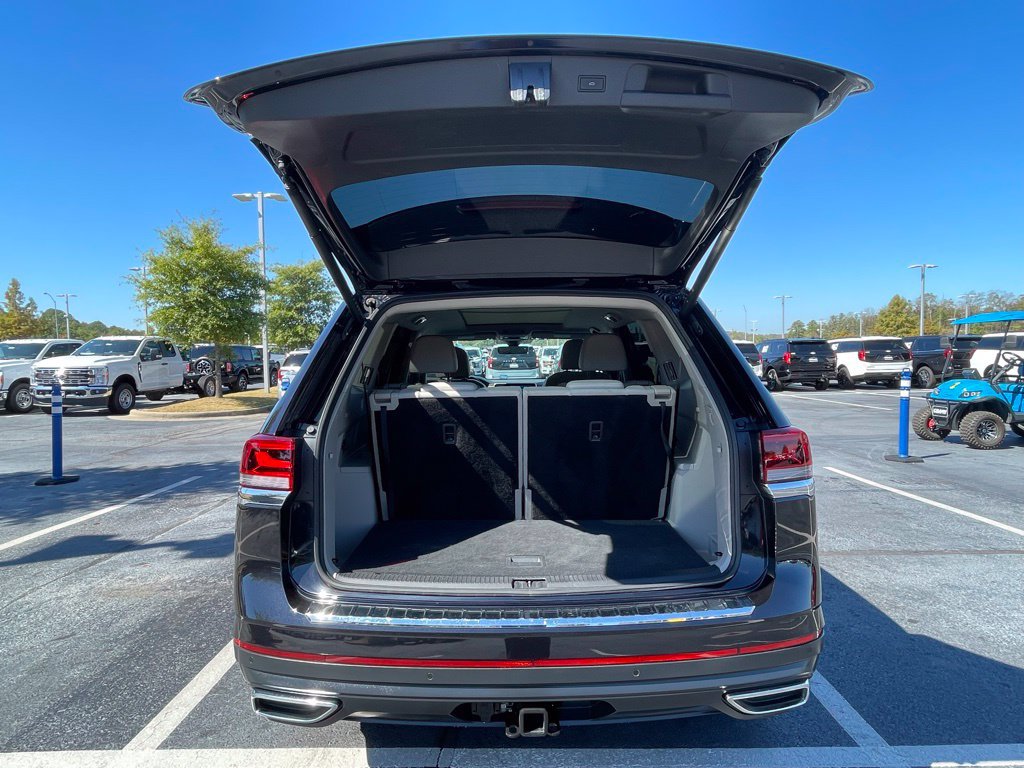 Used 2024 Volkswagen Atlas SE w/ Panoramic Sunroof Package AWD/4WD image 28