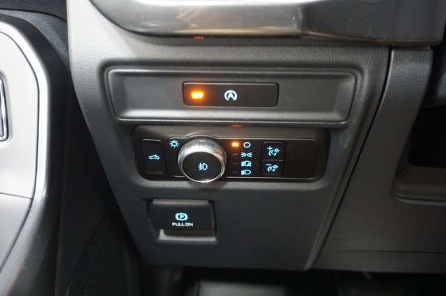 Certified 2025 Ford F150 STX w/ Equipment Group 200A RWD image 29