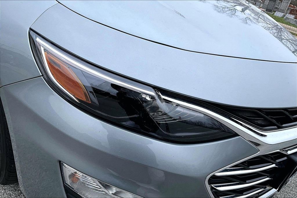 Used 2023 Chevrolet Malibu LT image 28