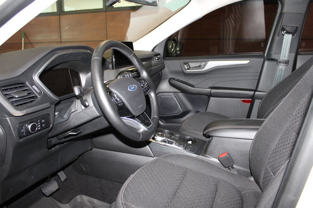 Certified 2024 Ford Escape Active AWD/4WD image 16