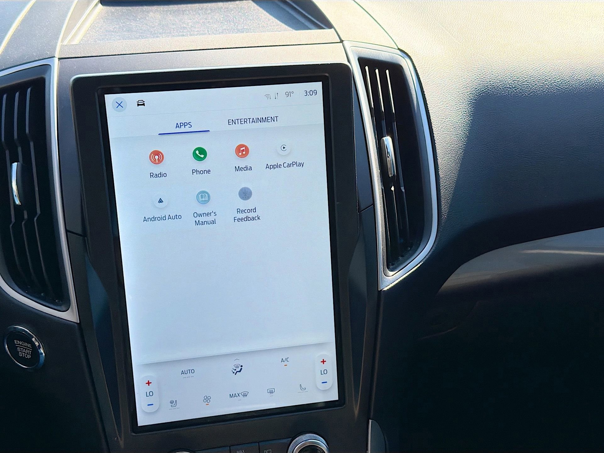 Certified 2024 Ford Edge SEL w/ Convenience Package image 17