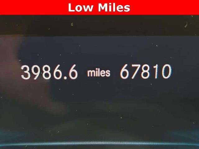 Used 2021 Mercedes-Benz GLA 250 4MATIC image 10