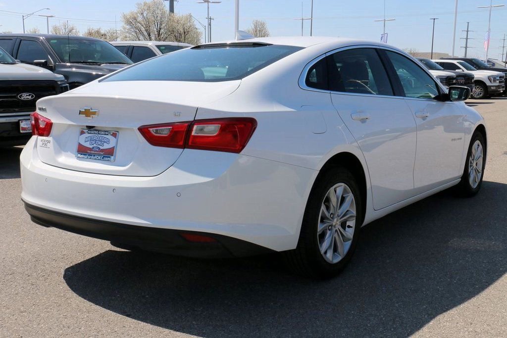 Used 2025 Chevrolet Malibu LT image 5