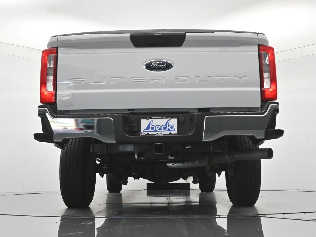 Certified 2025 Ford F250 XL w/ XL Driver Assist Package AWD/4WD image 38