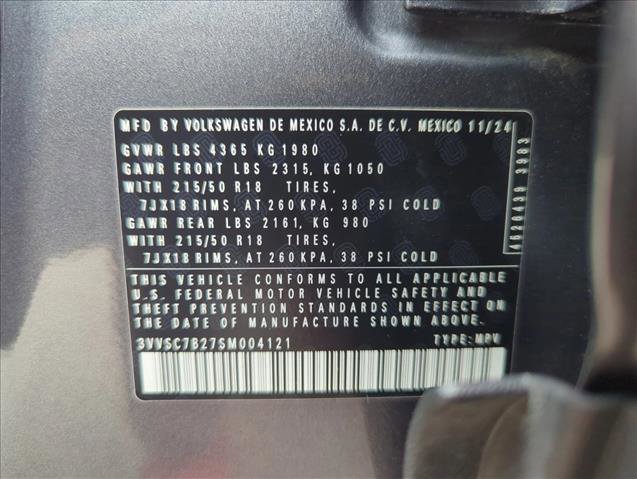 Used 2025 Volkswagen Taos SE FWD image 23