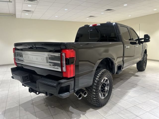 Certified 2025 Ford F250 Platinum w/ Platinum Plus Package AWD/4WD image 5