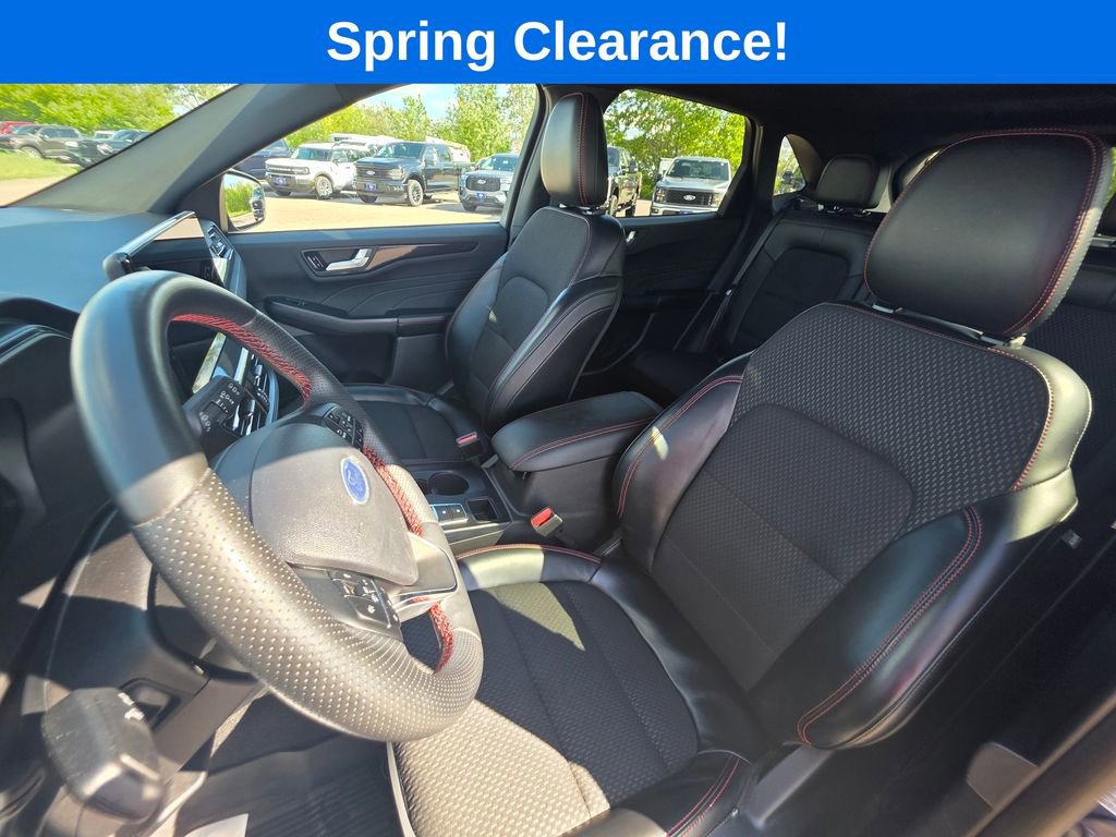 Certified 2024 Ford Escape ST-Line w/ Tech Pack #1 AWD/4WD image 28