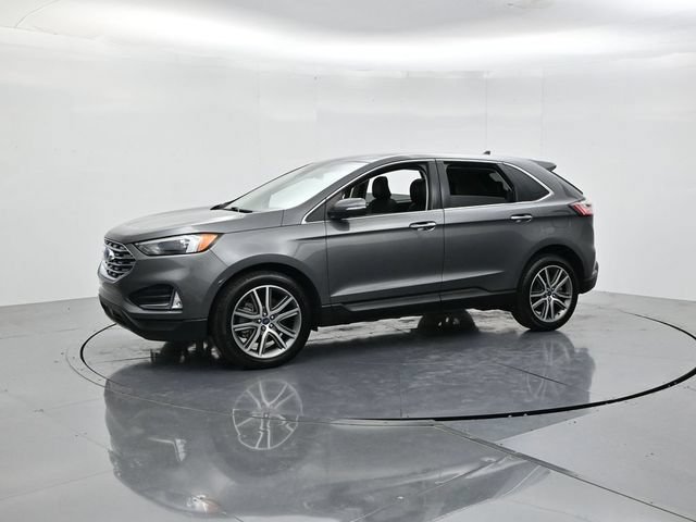 Certified 2022 Ford Edge Titanium AWD/4WD image 5