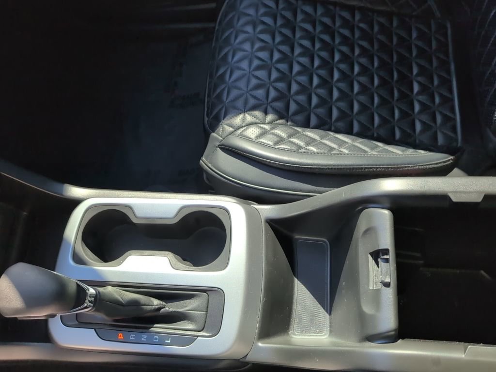 Used 2022 Chevrolet Colorado LT w/ LT Convenience Package image 21