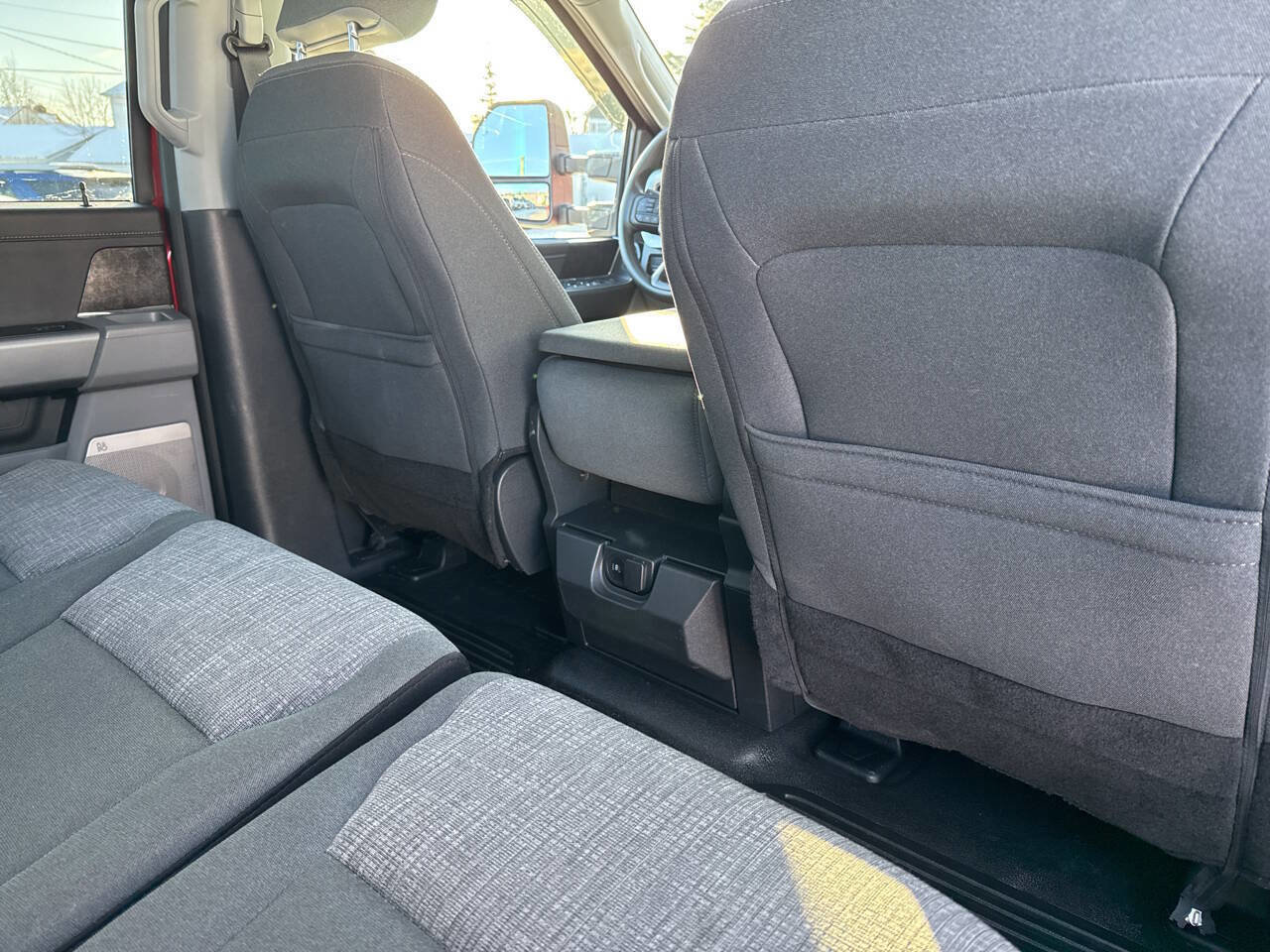 Certified 2025 Ford F350 XLT w/ Black Appearance Package image 23