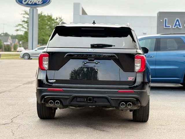 Certified 2023 Ford Explorer ST w/ Technology Package AWD/4WD image 37