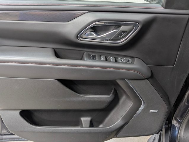 Used 2022 Chevrolet Tahoe RST w/ Luxury Package AWD/4WD image 12