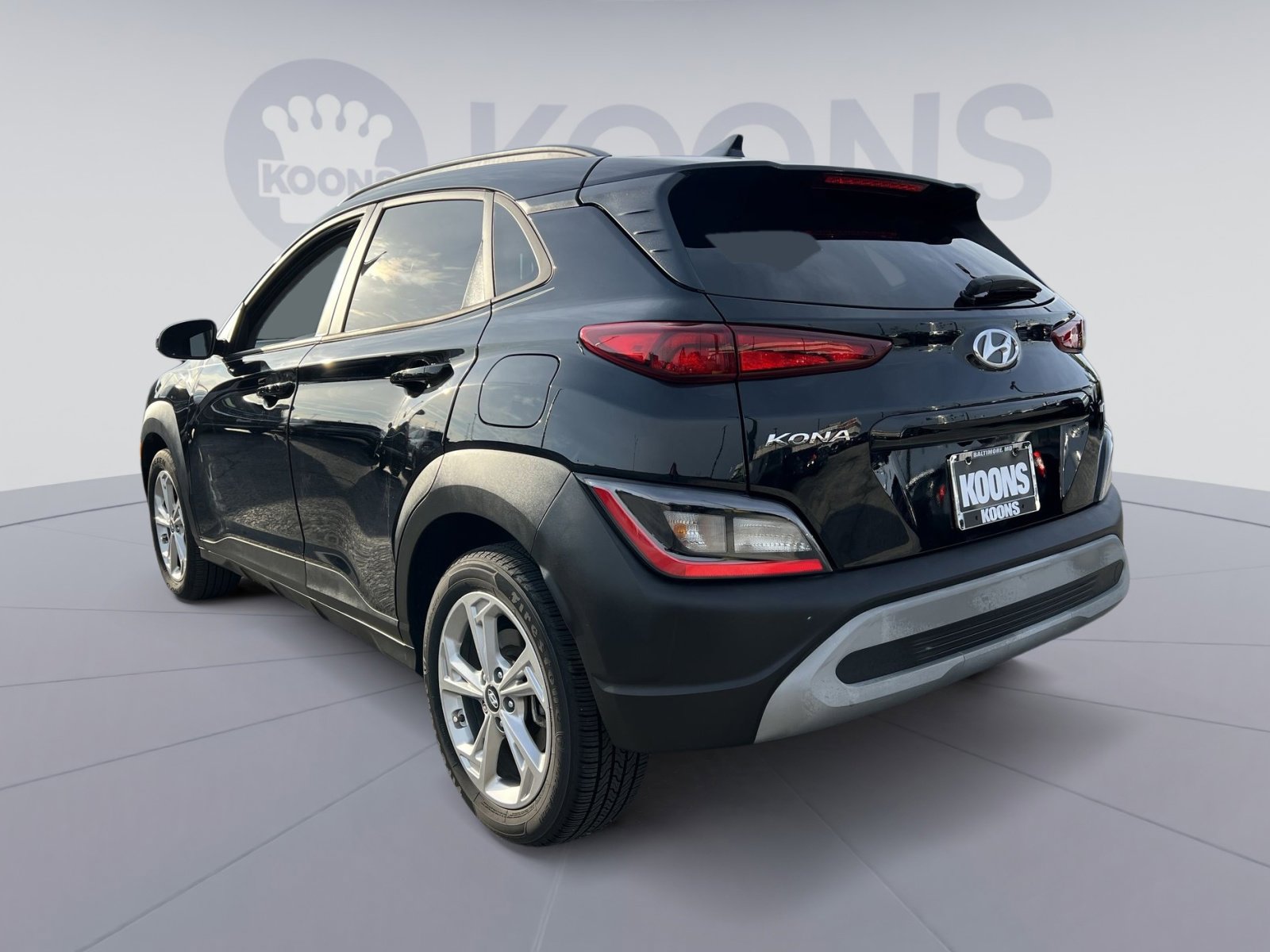 Used 2023 Hyundai Kona SEL image 4