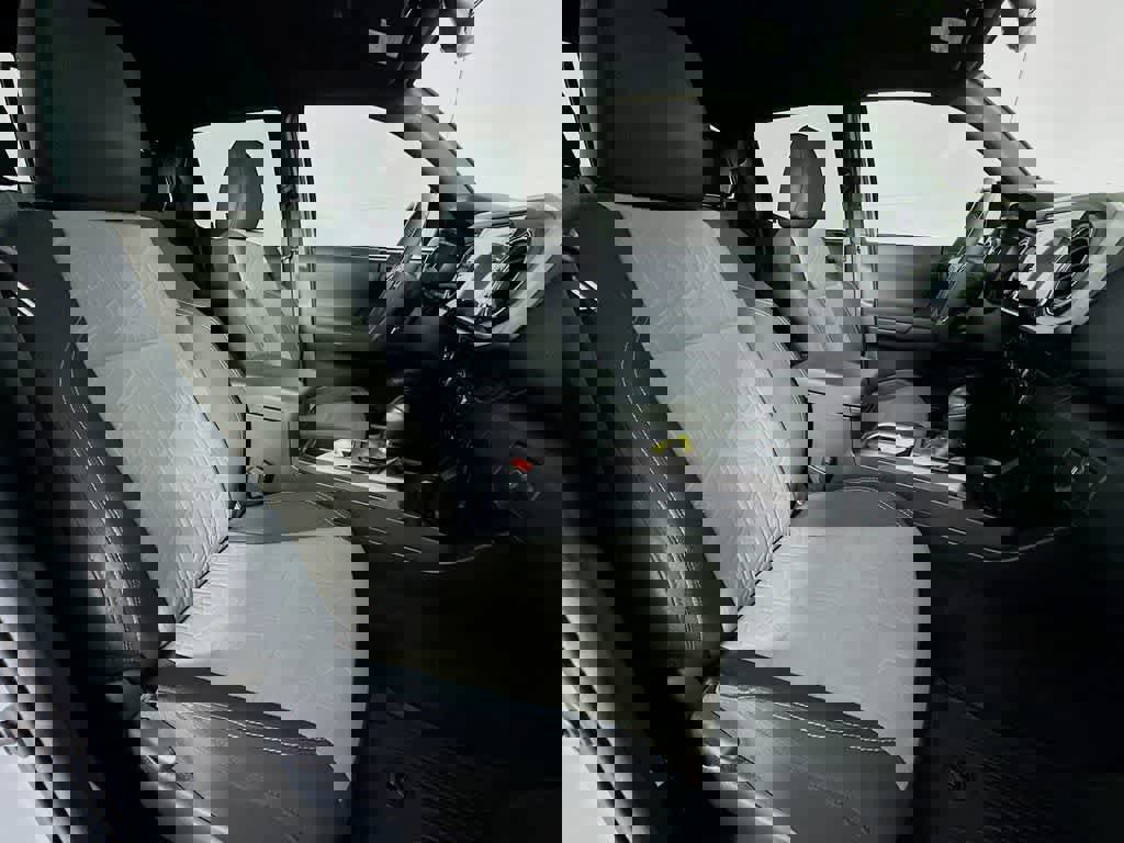 Used 2021 Toyota Tacoma TRD Sport image 17