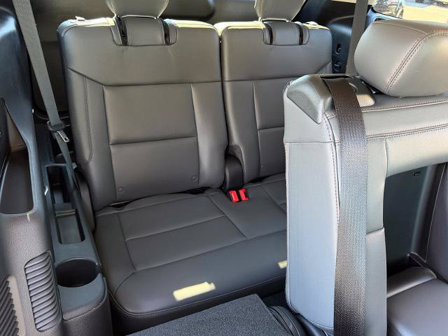 Certified 2025 Ford Explorer Active w/ Active Comfort Package AWD/4WD image 12