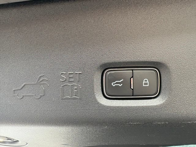 Certified 2025 Ford Expedition Max Active AWD/4WD image 17