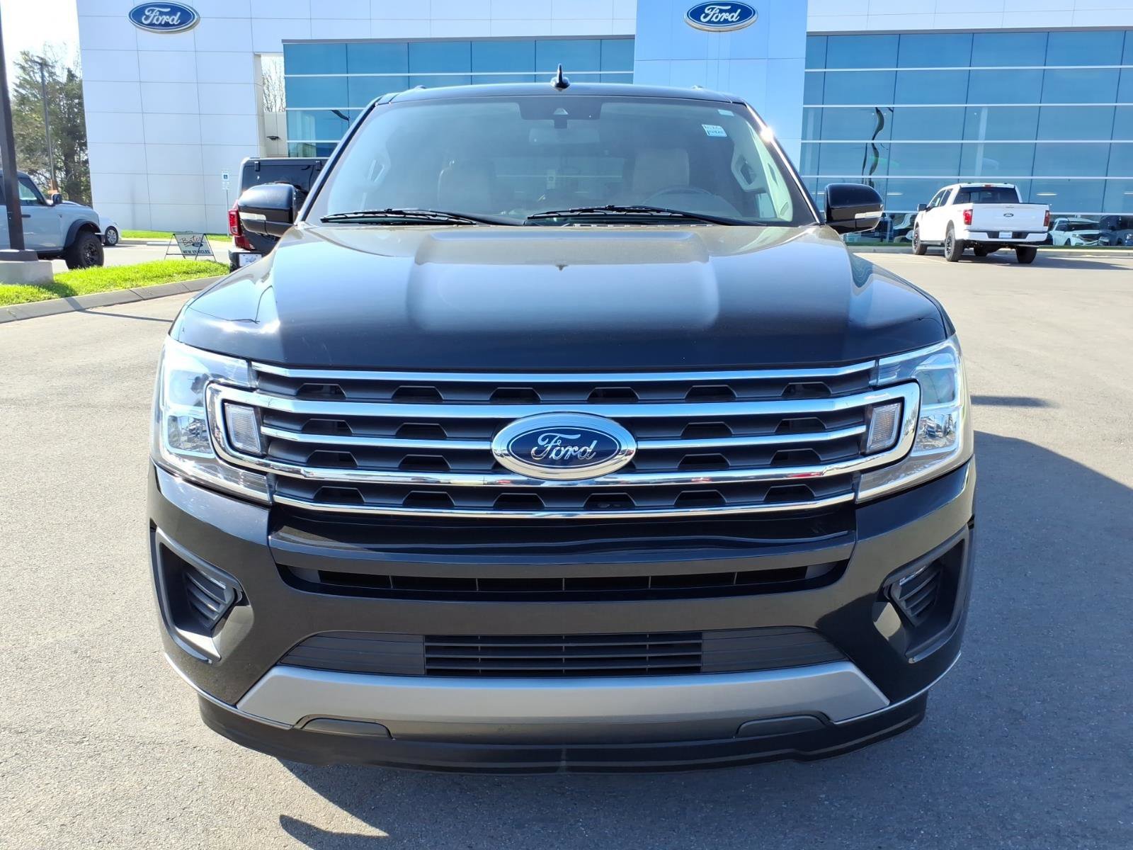 Certified 2021 Ford Expedition Max XLT image 8