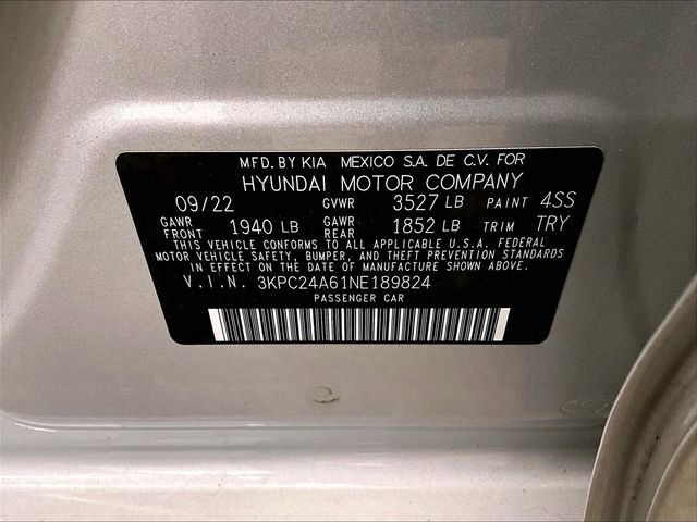 Used 2022 Hyundai Accent SEL FWD image 32
