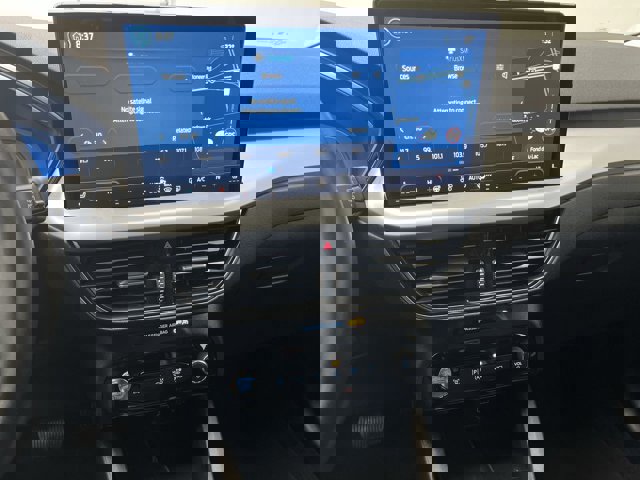 Certified 2024 Ford Escape Platinum image 24