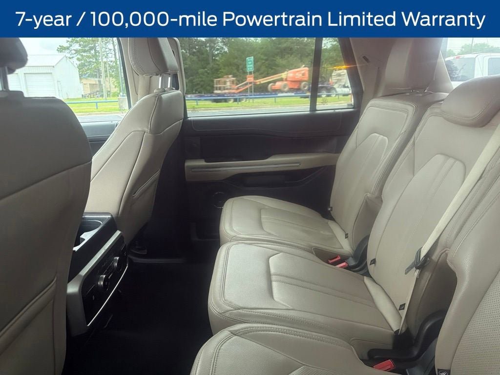 Certified 2024 Ford Expedition Max Limited RWD image 4