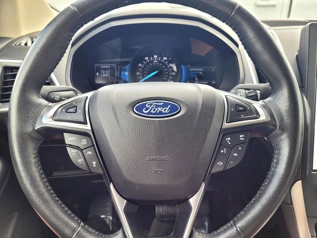 Certified 2022 Ford Edge SEL w/ Convenience Package AWD/4WD image 25