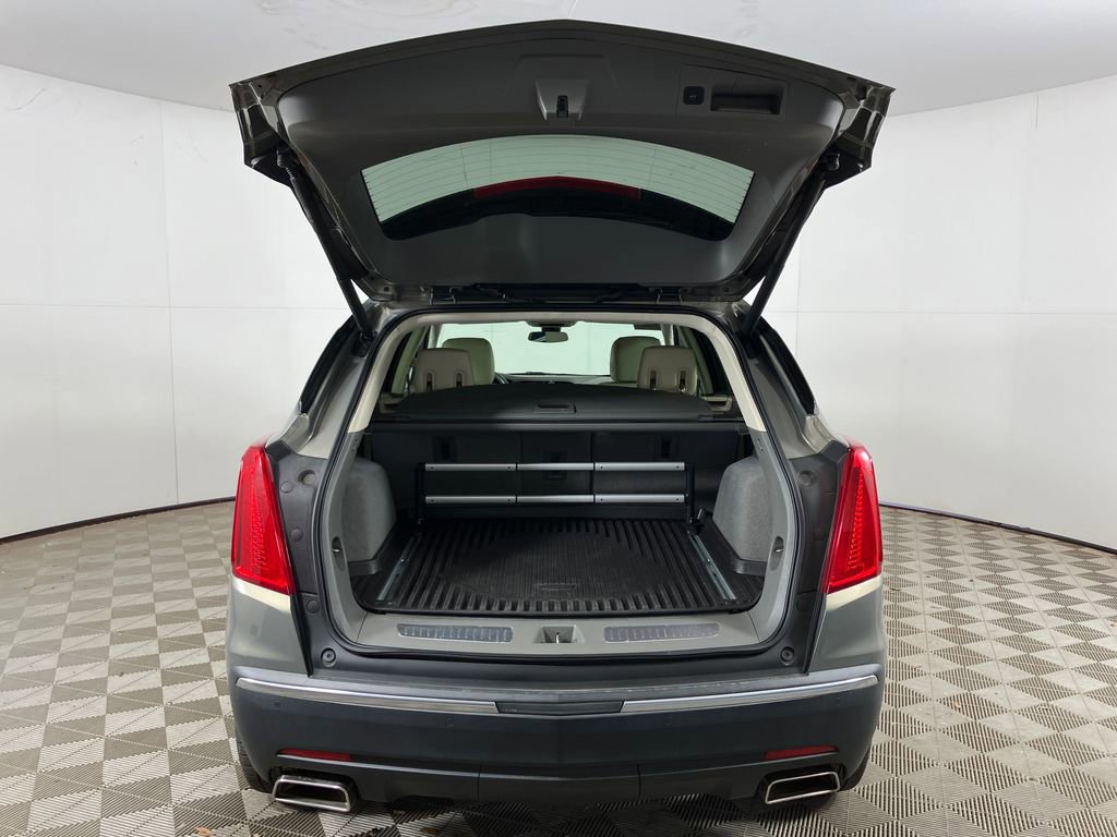 Used 2019 Cadillac XT5 Premium Luxury w/ Driver Assist Package image 28