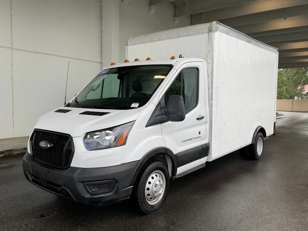 Certified 2022 Ford Transit 350 DRW RWD image 7