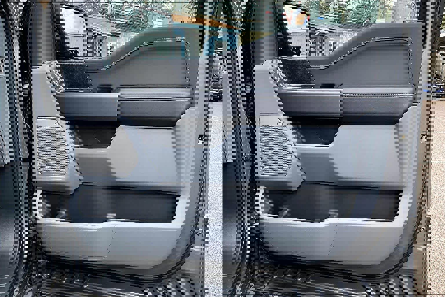 Certified 2025 Ford F150 Lightning Flash image 23