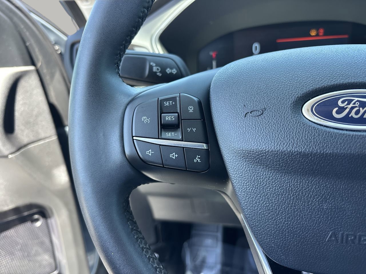 Certified 2024 Ford Escape Active w/ Tech Pack #1 FWD image 27