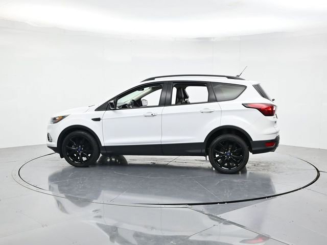 Certified 2019 Ford Escape SE FWD image 7