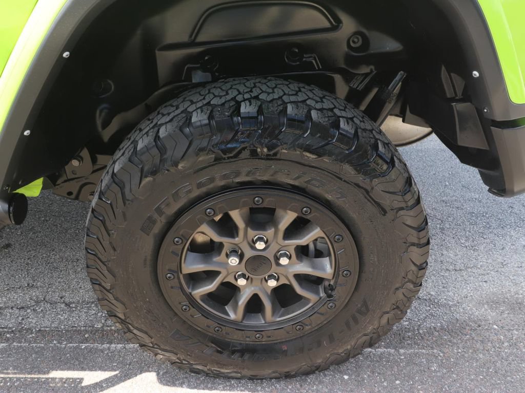 Used 2021 Jeep Wrangler Unlimited Rubicon 4xe w/ Cold Weather Group AWD/4WD image 16