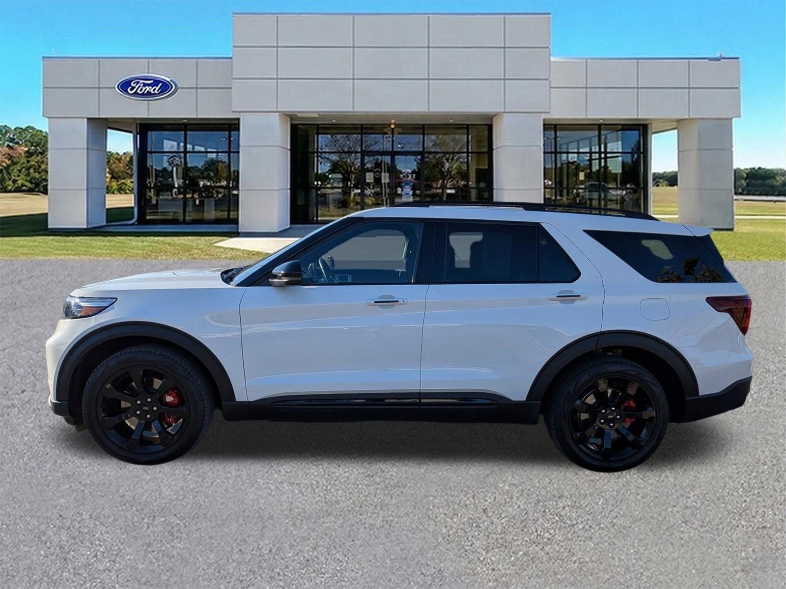 Certified 2024 Ford Explorer ST w/ Equipment Group 401A image 2