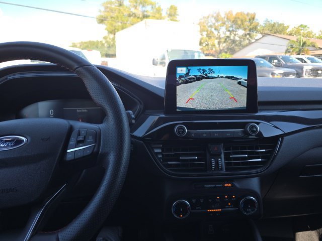 Certified 2025 Ford Escape ST-Line AWD/4WD image 15