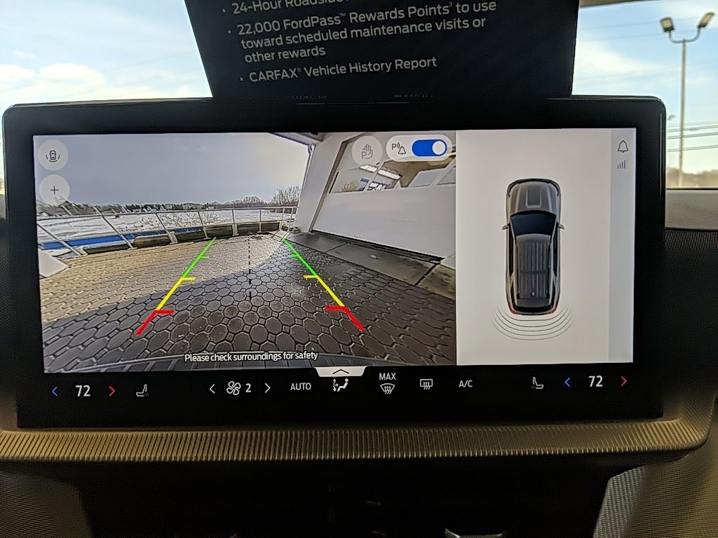 Certified 2025 Ford Explorer Active image 21