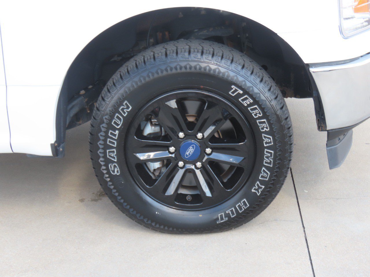 Certified 2019 Ford F150 XLT RWD image 9