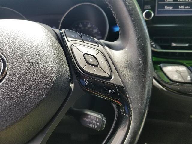 Used 2019 Toyota C-HR XLE FWD image 22