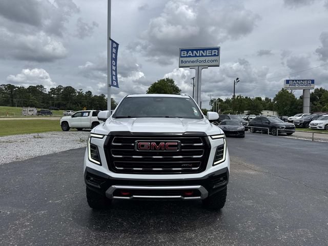 Used 2025 GMC Yukon AT4 w/ AT4 Premium Package AWD/4WD image 2