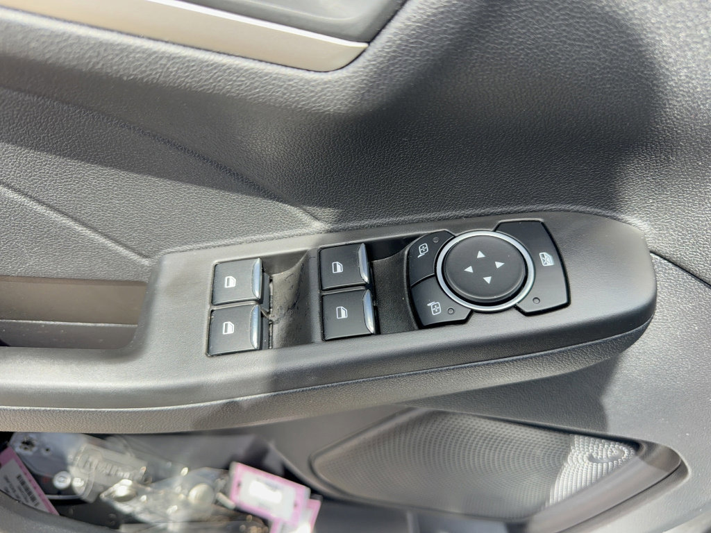 Certified 2022 Ford Escape SEL image 10