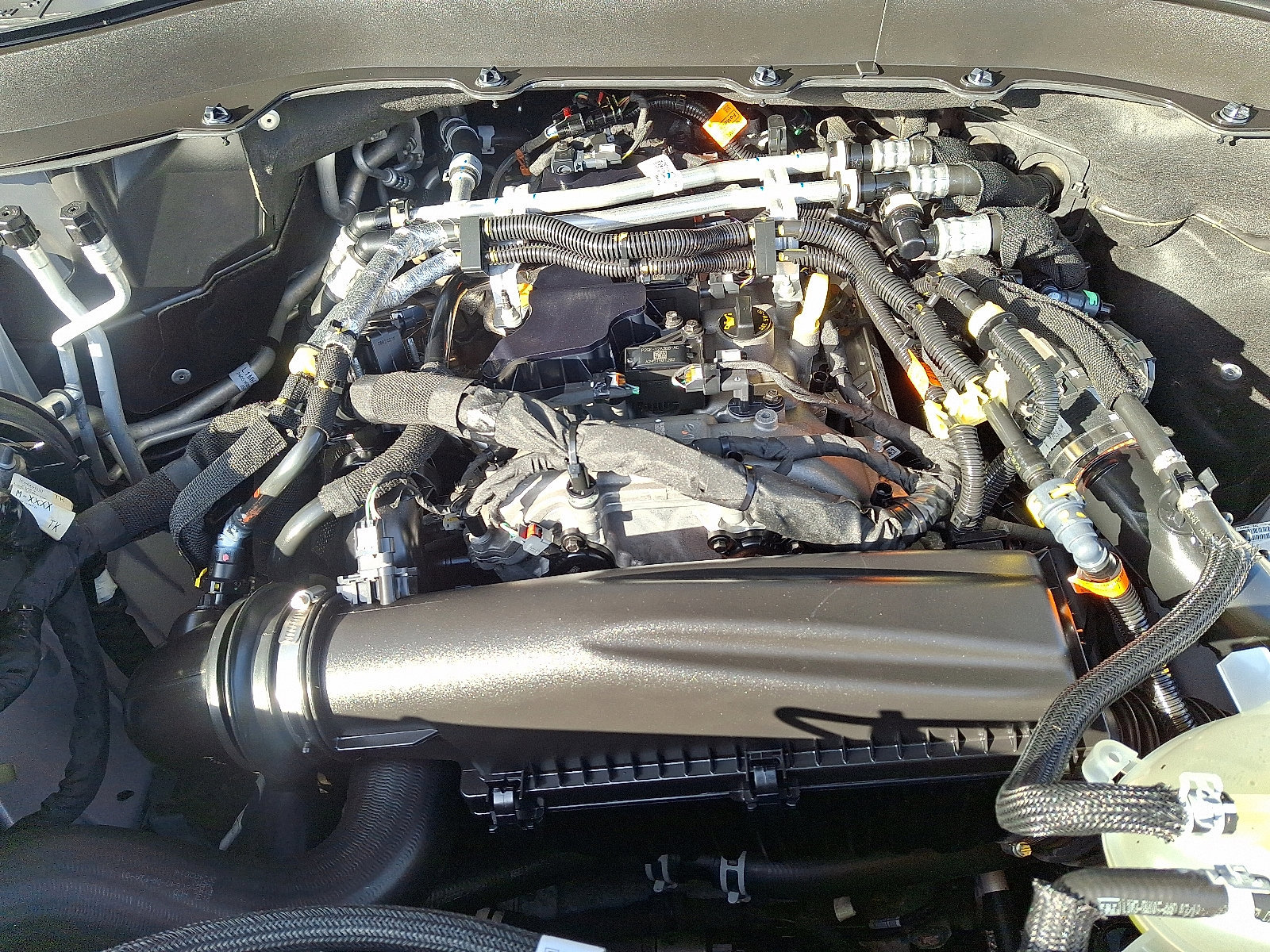 Certified 2025 Ford Explorer Active w/ Active Comfort Package image 26